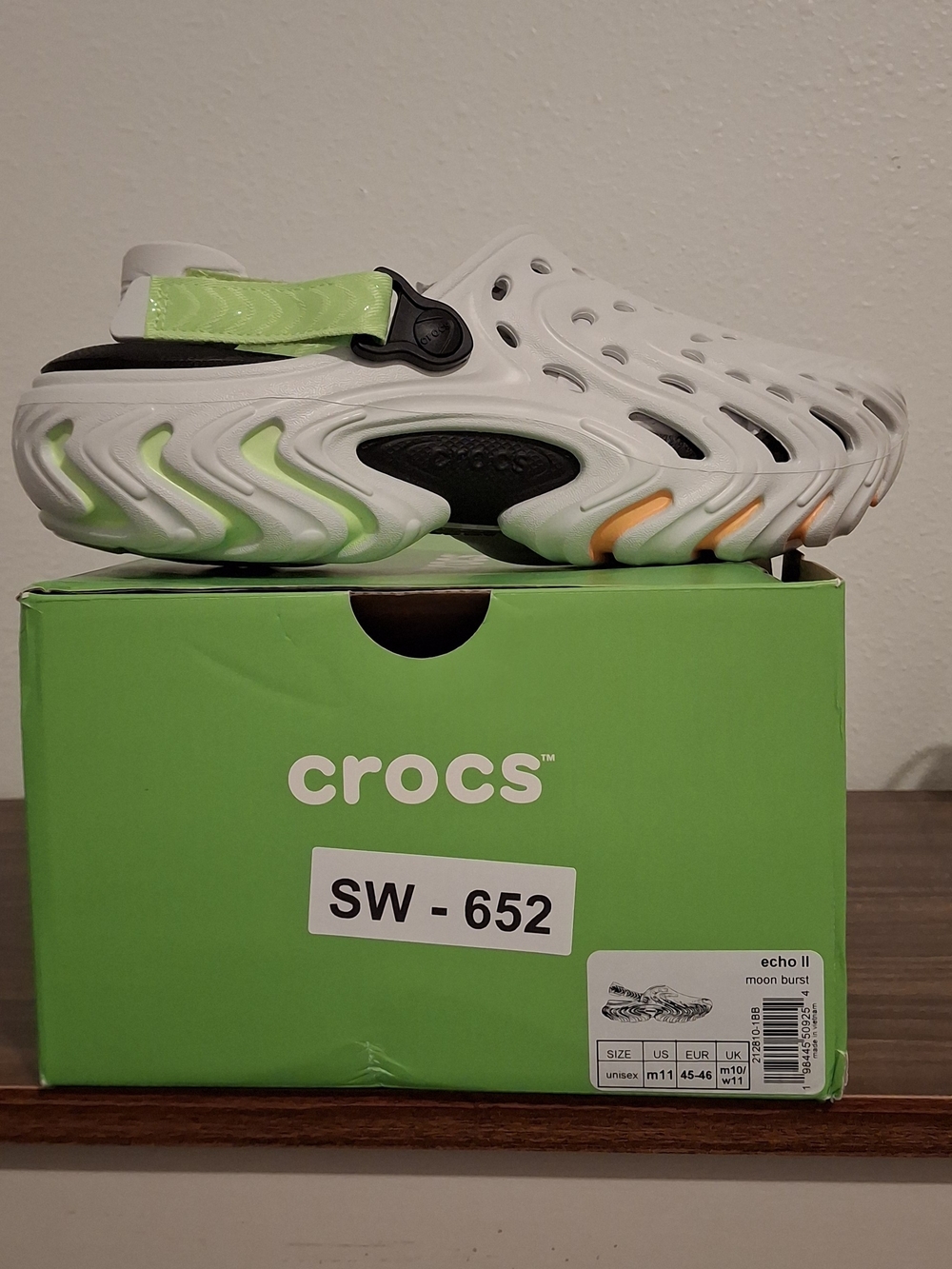CROCS Men’s Echo II Clog – White with Lime Green & Orange Accents Size 11